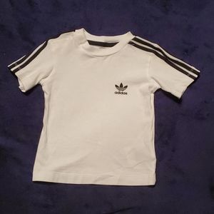 ADIDAS T Shirt